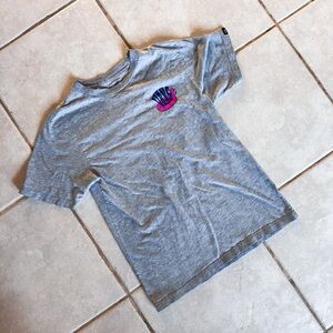 Vans • Graphic Tee